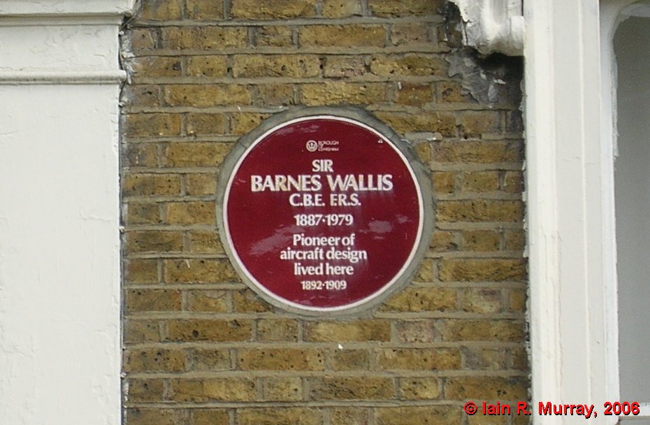 The plaque at 241 New Cross Road commemorates Wallis's association with the house